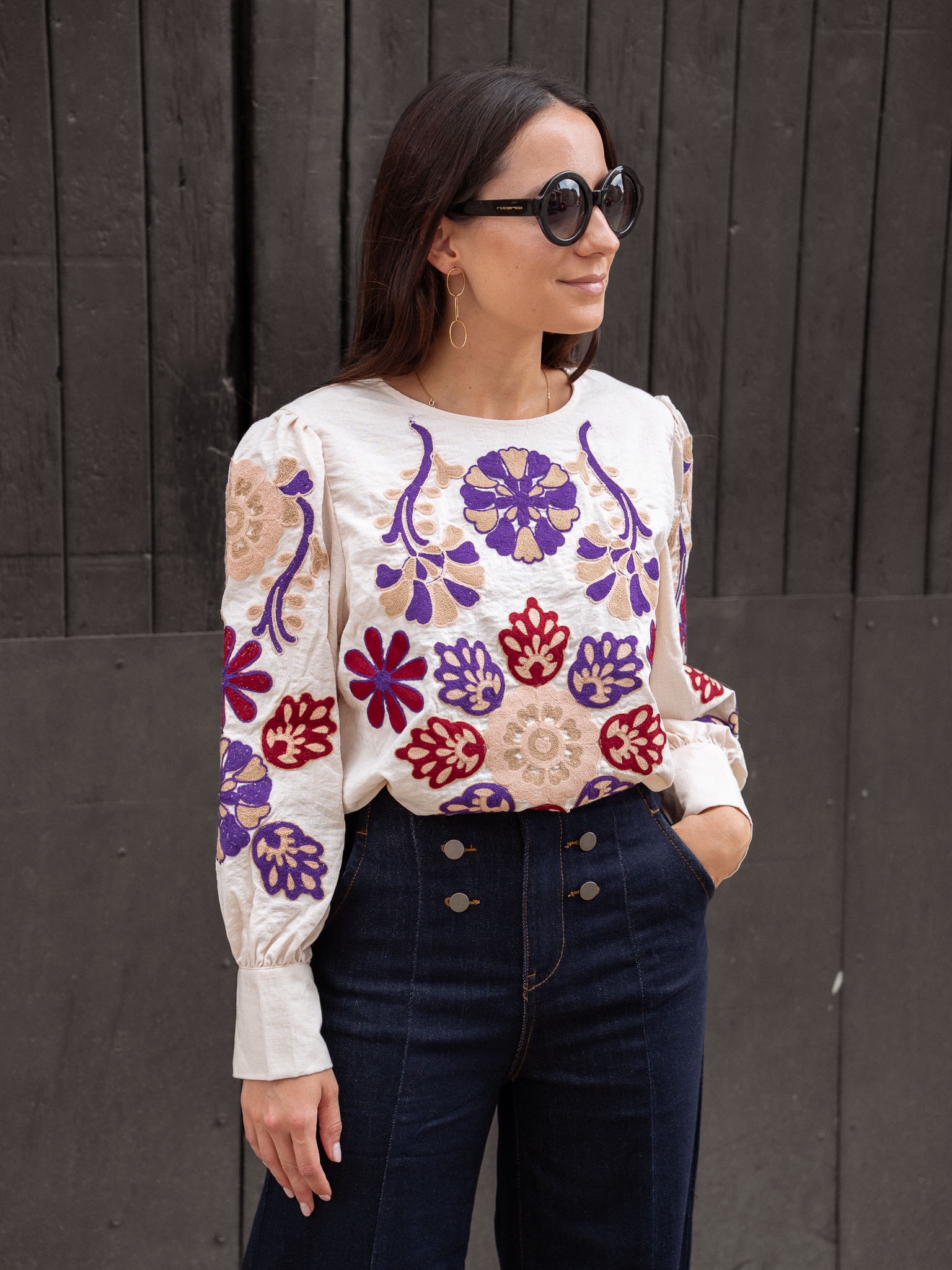 BLUSA BORDADOS