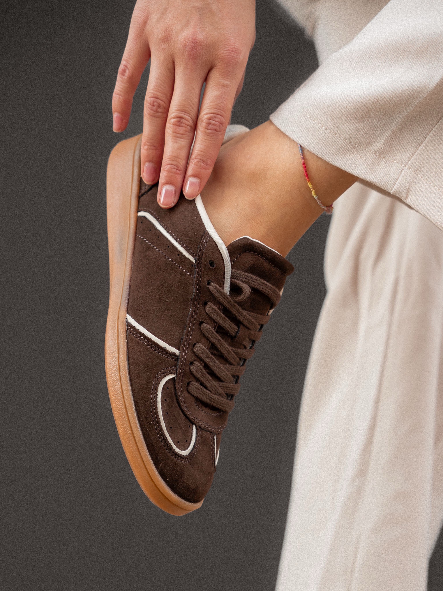 DEPORTIVA RETRO CAFÉ