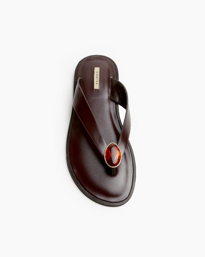 SANDALIA PLANA BURDEOS DETALLE AMBAR